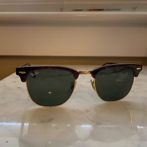 Ray Ban Clubmaster tortoise